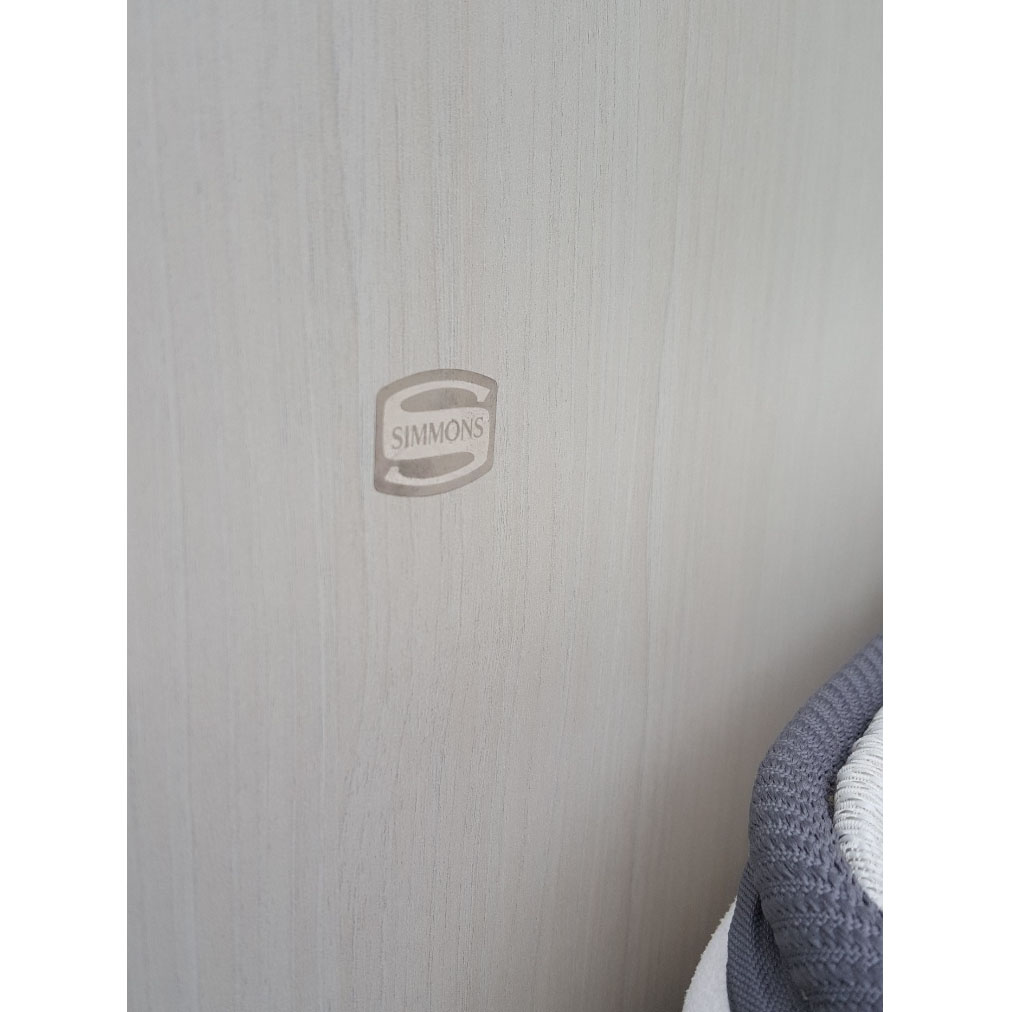 시몬스 침대 SS