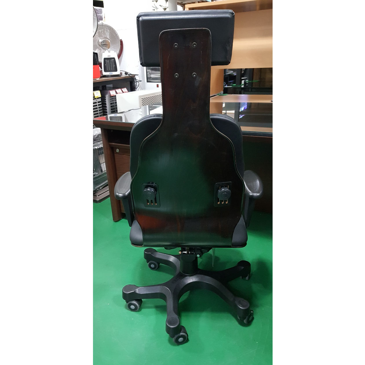 가죽중역 의자