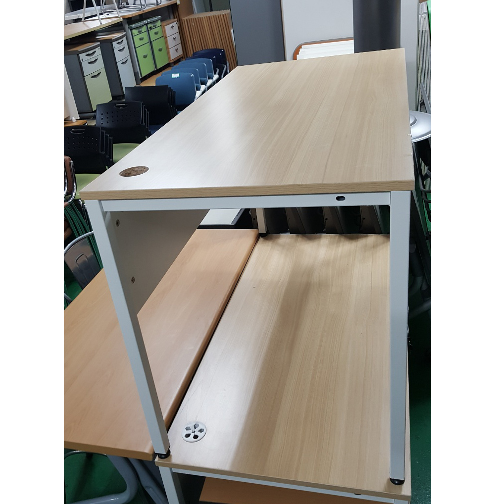 책상  15EA
