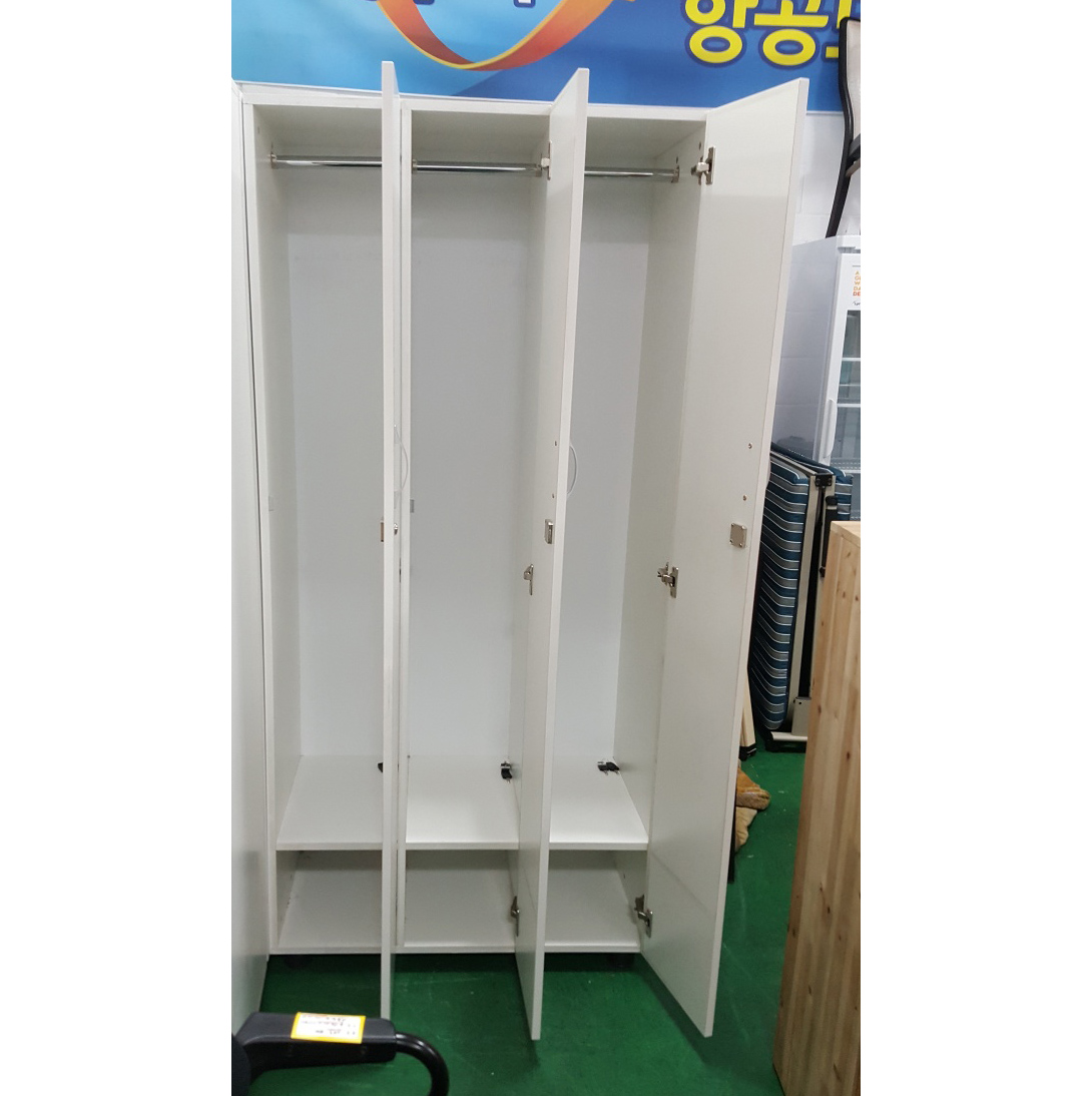 3인 락커