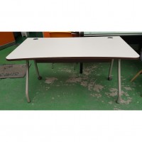 일룸 책상 16EA