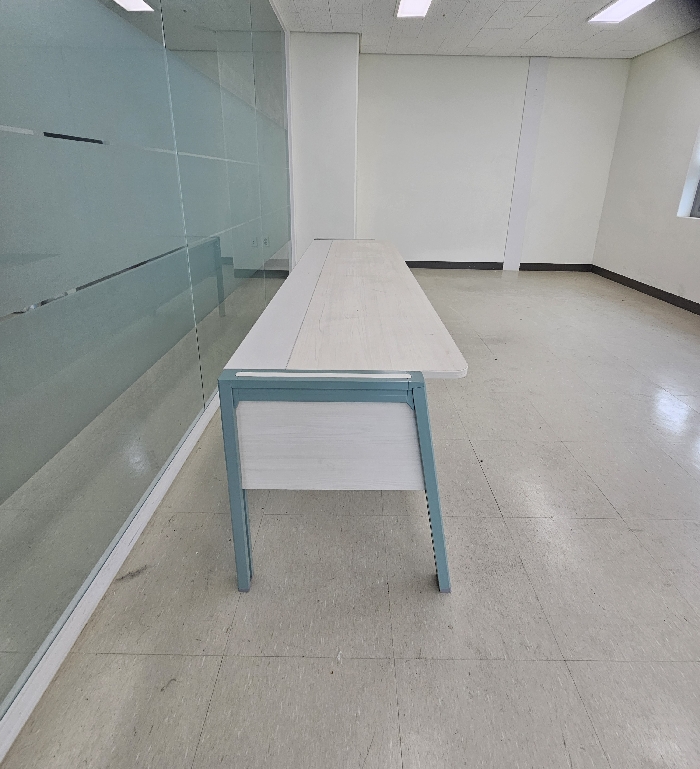 베스툴 테이블
